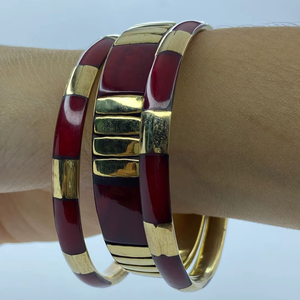 Best Quality Customized Top-Notch Handcrafted Brass Resin Fashion Bracelet Women Featuring Striking Color Pearl Direct India - Product Image 1