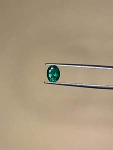 Esmeralda Verde Zambiana Natural de 6x8 mm, Corte Ovalado, Pulida, para Joyería - Product Image 5