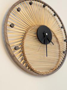 Reloj de Pared de Bambú Hecho a Mano, Diseño Amanecer, 16 Pulgadas, Ecológico, Rústico, Decoración Moderna para el Hogar, Venta al Por Mayor - Product Image 3