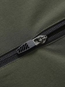 Chaqueta Cortavientos de Alta Calidad para Hombre, Otoño 2026, con Logotipo Personalizado, Poliamida, Cierre de Cremallera, Tejido de una Sola Pieza - Product Image 3