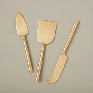 Juego de cuchillos para queso dorados con tenedor, cuchara y espátula, herramientas de queso de metal duradero, solo lavar a mano. - Product Image 3