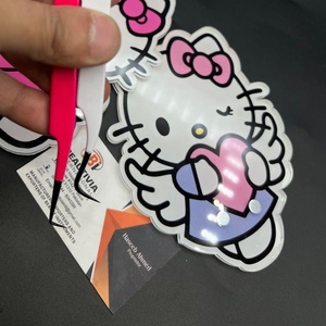 Pinzas de pestañas de 90 grados curvas de marca personalizadas de alta calidad Pinzas de extensión de pestañas de acero sostenible Pestañas de fibra puntiagudas - Product Image 6