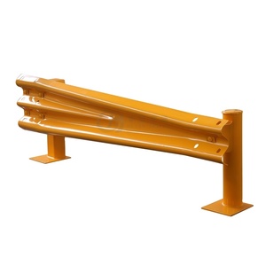 Barreras de Tráfico con Protección Contra Colisiones en Carreteras, Resistentes a la Intemperie, con Estructura en W, Acero Galvanizado por Inmersión en Caliente, Alta Calidad - Product Image 1