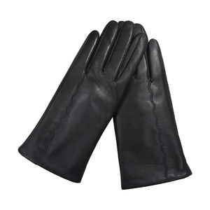 Guantes de Carreras de Cuero Negro con Detalle de Lazo, Unisex, Estilo Pull-On, Resistentes al Viento, para Uso Diario - Product Image 6