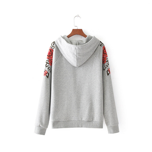 Nuevo Diseño de Chándal para Mujer que Combina Comodidad, Estilo y Rendimiento, Perfecto para Entrenamientos o Uso Casual - Product Image 3