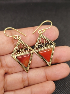 Magnifiques boucles d'oreilles clous en onyx rouge naturel plaqué or, élégantes, avec pierre de naissance, connecteurs DIY en laiton, parfaits - Product Image 5