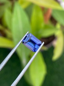 Tanzanita natural tallada en esmeralda, piedra preciosa suelta de alta calidad, tanzanita azul violeta para la elaboración de joyería fina. - Product Image 2