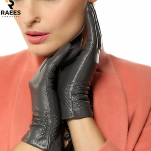 Gants en cuir pour femmes de haute qualité, personnalisés, doublés de laine, coupe-vent, chauds, pour l'extérieur, gants en cuir tendance - Product Image 1