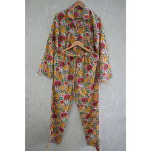 Conjunto de Pijama de Algodón para Mujer con Estampado a Mano, Conjunto de Pijama Cómodo para Dormir y Descansar - Product Image 3