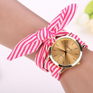 Nouvelle Montre-Bracelet en Tissu pour Femme, Style Tendance, Montre Habillée pour Femme, Bracelet en Tissu Doux pour Filles - Product Image 1
