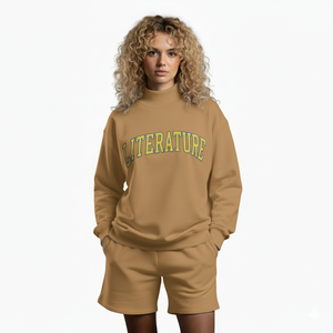 Ensemble court d'hiver urbain pour femme, col montant, épais et chaud, deux pièces, confortable et élégant, pour la saison froide, tenue de tous les jours, ensemble de détente - Product Image 1