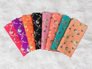 Tissu en suède 100 % polyester brocart, motifs tissés riches, texture élégante, anti-odeur, séchage rapide, respirant, pour vêtements de filles et usage domestique - Product Image 2