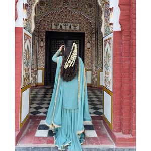 Conjunto de Top y Sharara de Fiesta para Mujer de Diseñador con Hermoso Dupatta - Product Image 2