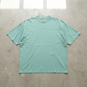 เสื้อยืดคอกลมทรงหลวม น้ำหนักเบา สไตล์ลำลอง สำหรับผู้ชาย เหมาะสำหรับทำงาน ออกกำลังกาย แห้งเร็ว แฟชั่นแนวสตรีท - Product Image 1