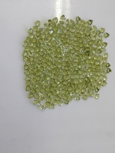 Peridoto Verde Natural de 3 mm, Corte Trillón, la Mejor Calidad, Tamaño Personalizable, Gema Suelta para Joyería - Product Image 2