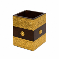 Support à stylos carré en bois fait main avec gaufrage doré antique, organiseur de bureau traditionnel pour anniversaire