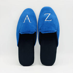 Pantuflas de Lujo Desechables de Terciopelo para Hoteles - Product Image 1