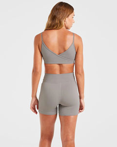 Shorts Deportivos para Mujer, Personalizables con Logotipo, Shorts Cortos para Gimnasio, Yoga, de Alto Rendimiento, Elegantes, de Compresión, de Alta Calidad - Product Image 4