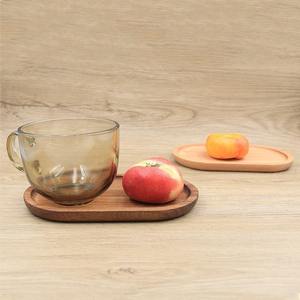 Plateau de service en bois massif, idéal pour la cuisine, pour servir des légumes et de la viande, disponible au prix usine. - Product Image 5