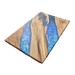 Planche à découper ronde en résine époxy et bois, faite à la main, épaisseur 1,5 cm, compatible lave-vaisselle, taille personnalisée pour hôtels et restaurants - Product Image 1