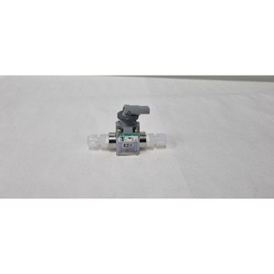 CKD TMDZ02-6-2 Utilisé comme pièce détachée d'équipement semi-conducteur d'occasion - Product Image 2