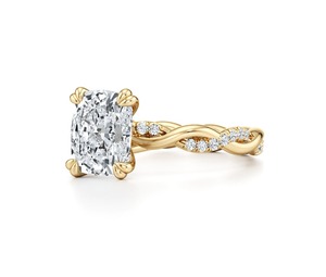 Anillo de compromiso de diamante cultivado en laboratorio de 1.10 quilates con corte cojín, anillo solitario de oro amarillo de 9K con diseño de vid retorcida y detalles de diamantes - Product Image 4