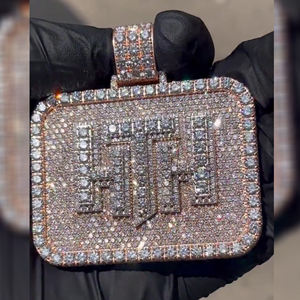 Colgante Personalizado con Iniciales HTH, Diamante Moissanita, Plata de Ley 925, Estilo Hip Hop, Joyería Personalizada - Product Image 3