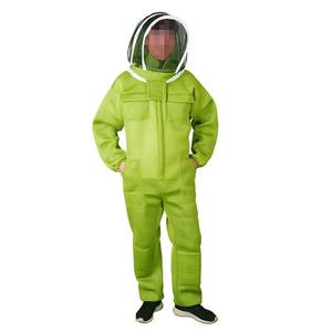 Traje de Apicultura Rojo Transpirable de Malla Airmesh con Velo de Malla y Mangas Holgadas de Poliéster para Apicultores - Product Image 1
