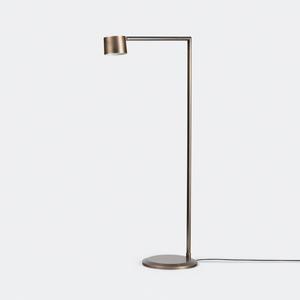 Lampadaire LED Nordique Moderne en Métal, Hauteur Réglable, Intensité Variable, Culot E27, Lumière Blanche Froide, Idéal pour la Décoration Intérieure, l'Entrepôt et le Hall d'Entrée - Product Image 1