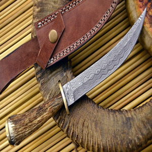 Couteau de chasse en acier Damas, couteau à dépecer, manche en acier au carbone, étui en cuir, couteau tactique portable à lame fixe pour la chasse, DIY - Product Image 1