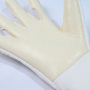 High Quality Strong Grip Anti-Slip and Breathable <b>Goalkeeper</b> <b>Gloves</b> Football <b>Gloves</b> Soccer <b>Gloves</b> for Adults Children - Product Image 2