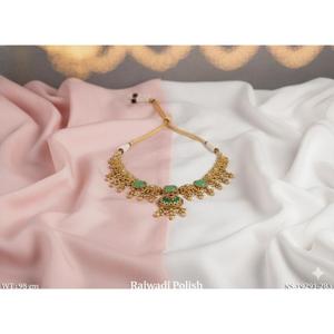 Conjunto de Collar y Pendientes de Latón Pulido Estilo Rajwadi, Diseño Rajastaní, Acabado Dorado Tradicional para Novias, Ideal para Fiestas, Compromisos y Bodas - Product Image 3
