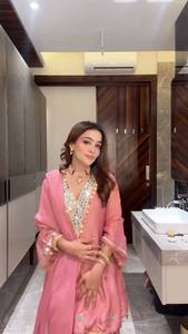 Nuevo Kurti Plazzo de Diseñador Fendy con Bordado y Espejo, Listo para Usar, el Más Vendido para Bodas y Festivales de Bollywood para Mujer - Product Image 2