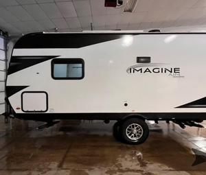 Autocaravanas Usadas a Precios Accesibles 2023 2024 2025 Grand Design Imagine AIM 15RB Remolques de Viaje Disponibles - Product Image 3