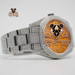Reloj de Diamantes Moissanite de Calidad de Exportación para Hombre, Reloj de Pulsera de Lujo Premium con Construcción de Acero Inoxidable y Correa Ajustable - Product Image 1