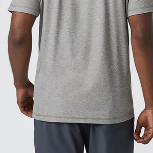 Camiseta de Hombre Gris Jaspeado con Logotipo Personalizado, Algodón Ultra Suave Premium, Cuello Redondo Informal, Manga Corta, Estilo Urbano Minimalista para Verano - Product Image 2