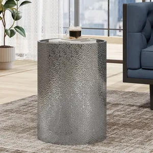 Mesa de Centro de Metal Dorado de Lujo con Tapa de Vidrio Ovalada y Estructura de Diseño Contemporáneo, Mesa Auxiliar Redonda de Metal Moderna con Textura - Product Image 1
