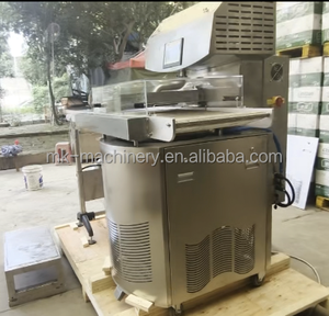 MK Chocmachine 2026 Nuova Macchina Temperatrice per Cioccolato 60L Sistema di Enrobering Tunnel di Raffreddamento Alimentazione 380V Lunga Durata 1 Anno di Garanzia - Product Image 5