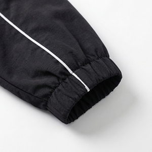 ชุดวอร์มมีฮู้ดแบบสั่งทำ |   ชุดวอร์มกีฬาแบบกันลม |   ผู้ผลิตเสื้อผ้ากีฬาแบบ OEM สำหรับแบรนด์ส่วนตัว - Product Image 6