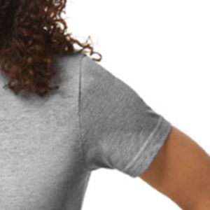 T-shirt en coton mi-lourd pour femme, à manches courtes et col rond, doux et respirant, idéal pour l'été et les activités de plein air (vente en gros) - Product Image 4