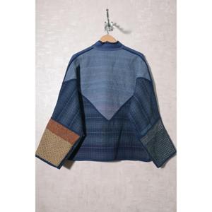 Veste en coton indien Kantha faite à la main pour femmes, style bohème vintage, veste d'hiver, cadeau - Product Image 4
