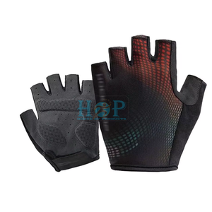 Gants de vélo légers avec rembourrage, tissu respirant, adhérence sécurisée et protection de la paume pour une utilisation prolongée - Product Image 1