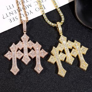 Colgante de Cruz con Piedras de Moissanita VVS Redondas y Baguette, Plata 925 con Baño de Rodio, Amuleto Religioso Unisex - Product Image 6