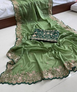 ชุดสาหรี่ผ้าจอร์เจตต์ทันสมัย ตกแต่งด้วยงานปักเลื่อมและงานฉลุ พร้อมเสื้อปักแบบยังไม่เย็บติดกับชุด สำหรับงานแต่งงาน ราคาขายส่ง เสื้อผ้าชาติพันธุ์ รุ่น 84817 สีพิสตา - Product Image 2