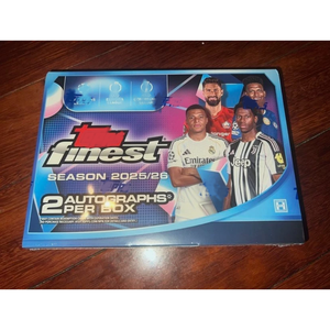 กล่องของสะสมฟุตบอลสโมสรชั้นนำ UE-FA รุ่น Original_2025/2026 UE-FA Topp-s Finest - Product Image 1