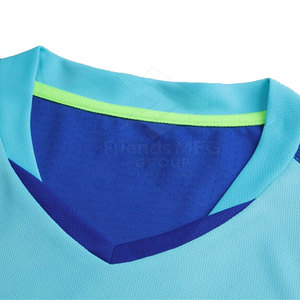 Uniforme de Fútbol de Poliéster Transpirable con Diseños Personalizados, Servicio OEM, Ropa de Entrenamiento a Bajo Precio - Product Image 3