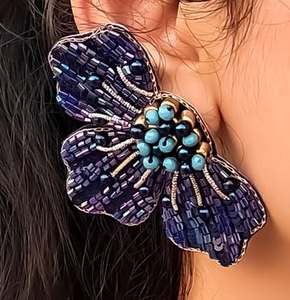 ต่างหูปักมือ ต่างหูประดับลูกปัดหลากหลายแบบ ต่างหูสำหรับผู้หญิง เครื่องประดับงานเทศกาล ราคาดีที่สุด ต่างหูลูกปัด - Product Image 1