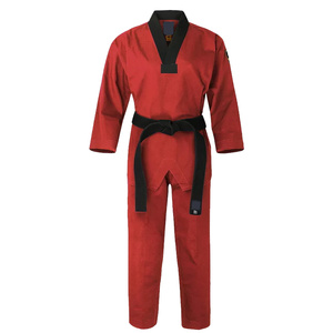 Uniforme de Taekwondo Rouge en Gros Prêt à Expédier – Combinaison Unisexe Adulte Durable pour l'Entraînement avec Ceinture Noire et Logo AS-TG-105 - Product Image 1