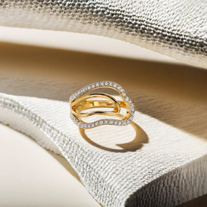 Luxury Yellow <b>Gold</b> <b>Cocktail</b> <b>Ring</b> With Round Brilliant Cut Diamonds Geometric Design Unisex Engagement <b>Ring</b> - Product Image 3