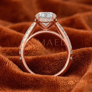 แหวนรูปไข่สีโรสโกลด์ "Blushing Beauty" – แหวนประดับเพชรทรงรูปไข่สีโรสโกลด์แบบโรแมนติก – เพชรทรงรูปไข่สีโรสโกลด์สุดหรูหรา - Product Image 3